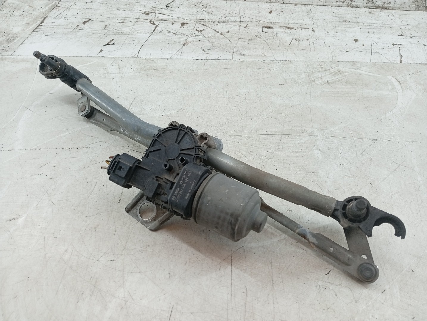 Motor Limpa Vidro Frente OPEL ASTRA H GTC (A04) | 05 - 10 Imagem-2