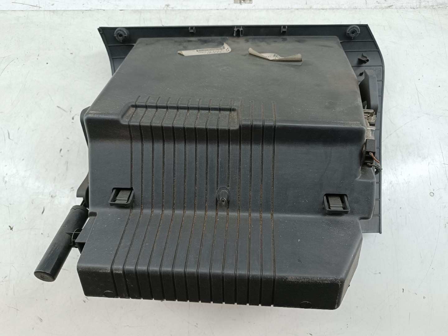 Porta luvas OPEL ASTRA H GTC (A04) | 05 - 10 Imagem-1