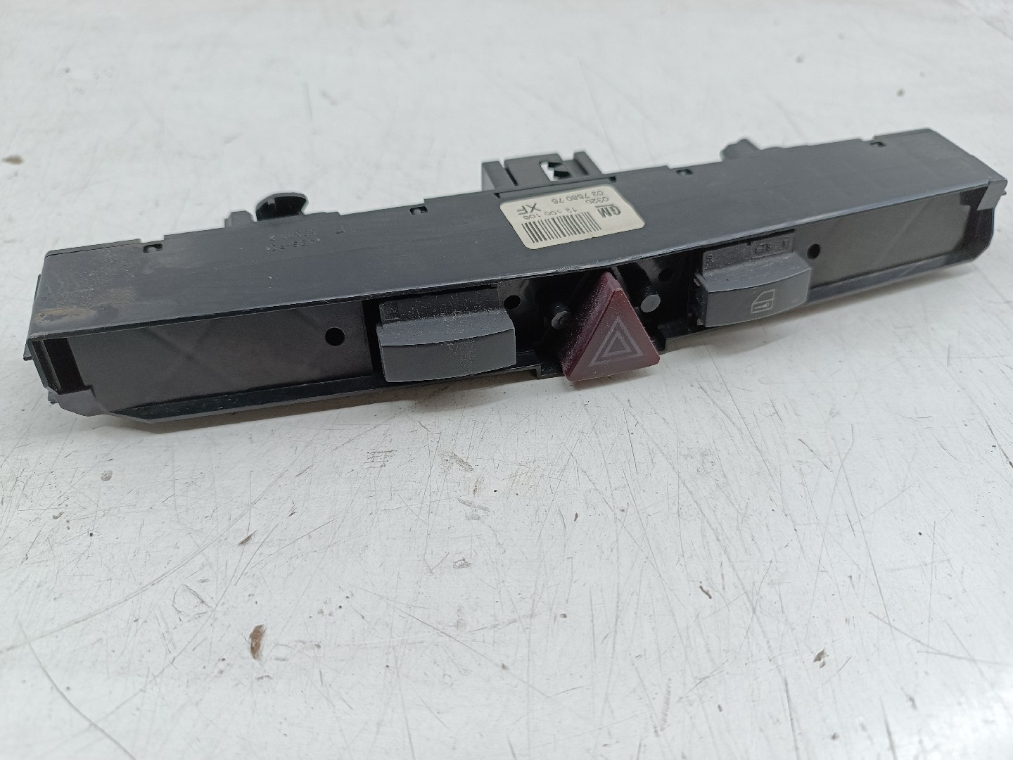 Conjunto de botões do tablier OPEL ASTRA H GTC (A04) | 05 - 10 Imagem-3