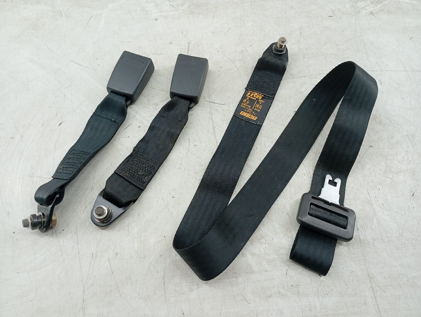 Cintos traseiros FIAT PUNTO (176_) | 93 - 99