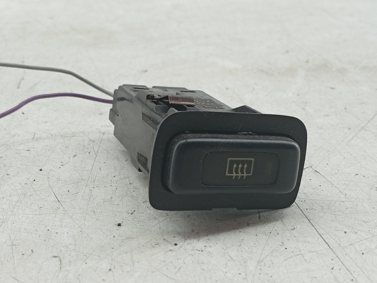 Botão desembaciador de vidro traseiro HONDA CIVIC V três volumes (EG, EH) | 91 - 96