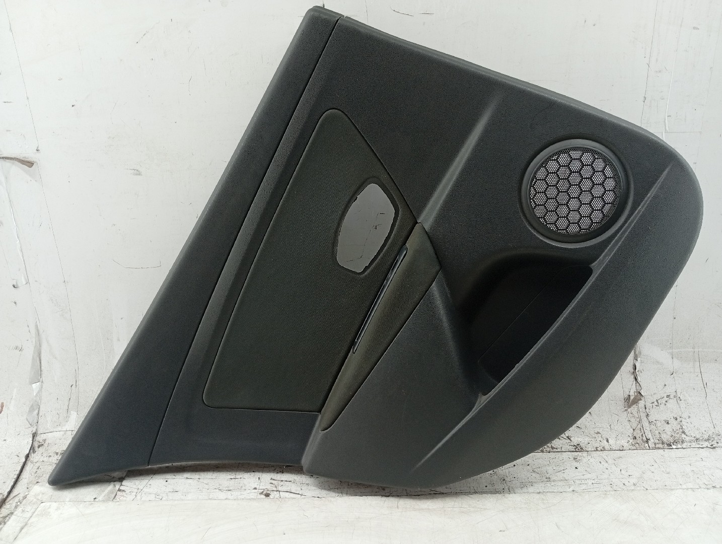 Quartela de porta trás esquerda RENAULT MEGANE III Grandtour (KZ0/1) | 08 -  Imagem-4