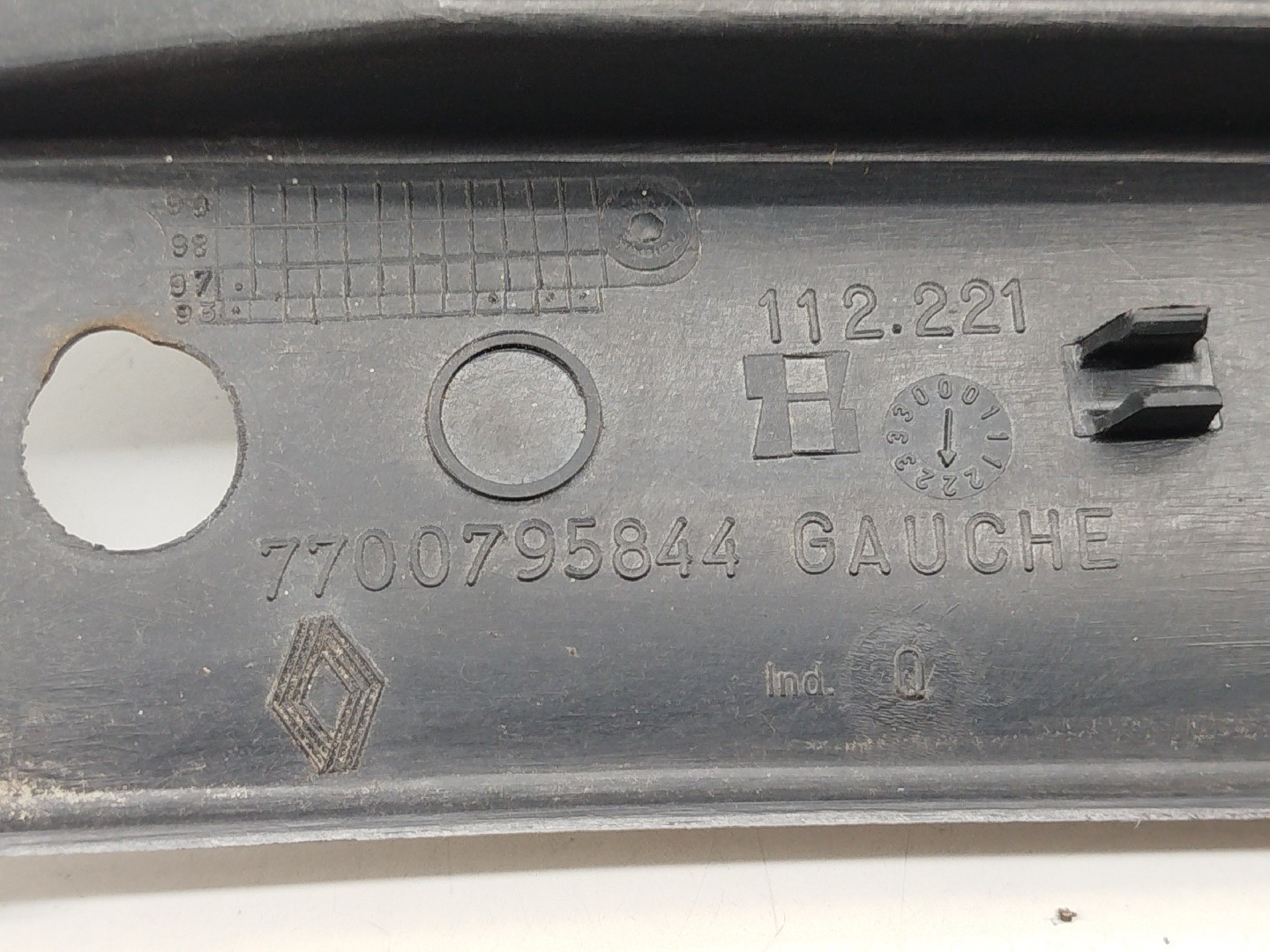 Grelha de torpedo RENAULT CLIO I (B/C57_, 5/357_) | 90 - 98 Imagem-4