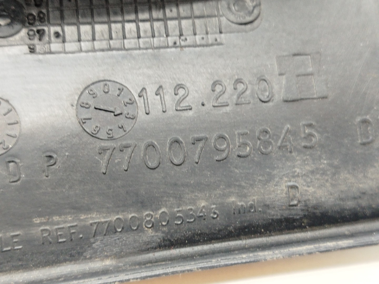 Grelha de torpedo RENAULT CLIO I (B/C57_, 5/357_) | 90 - 98 Imagem-3