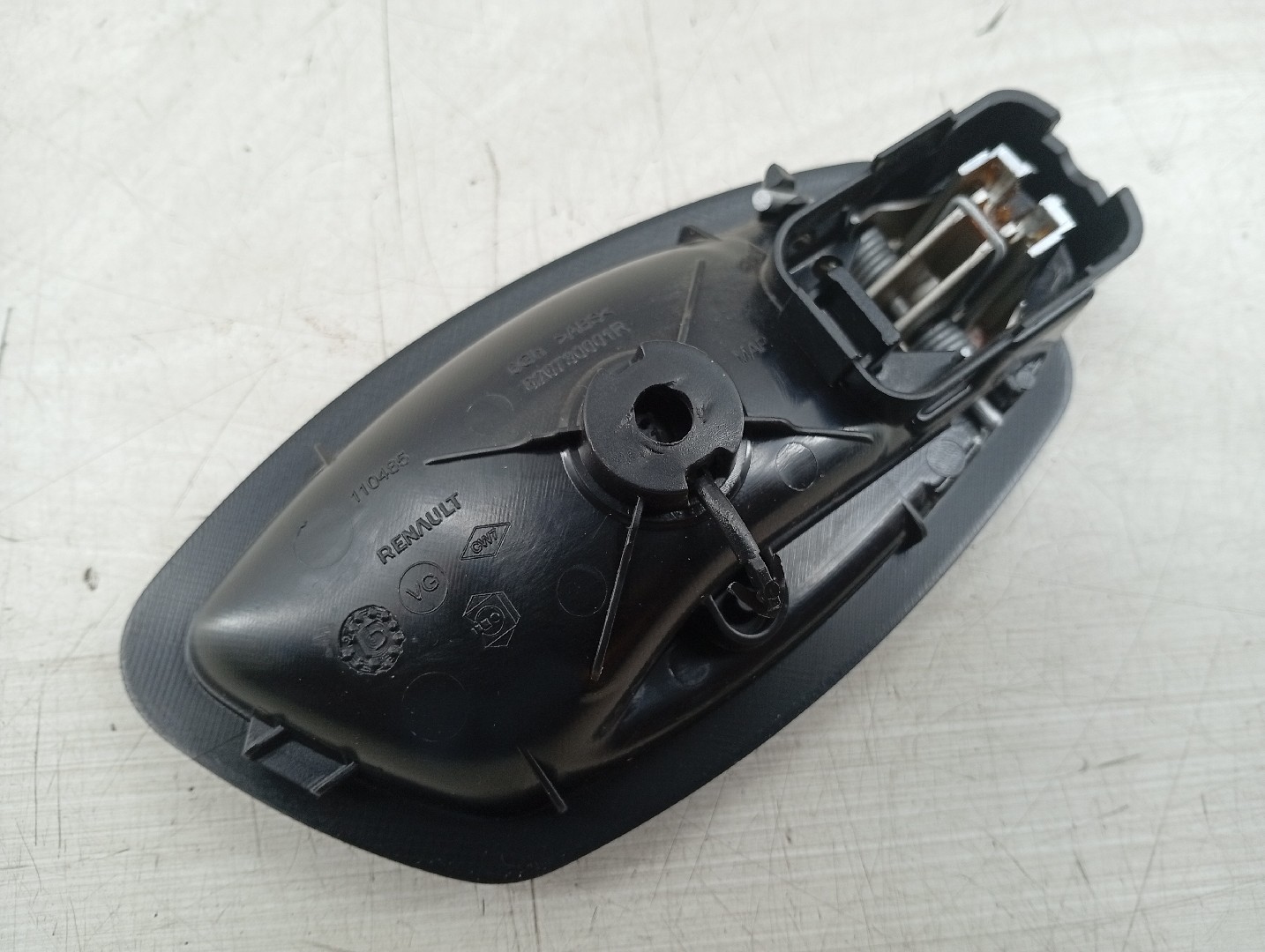 Puxador interior de porta traseira esquerda RENAULT MEGANE III Grandtour (KZ0/1) | 08 -  Imagem-2