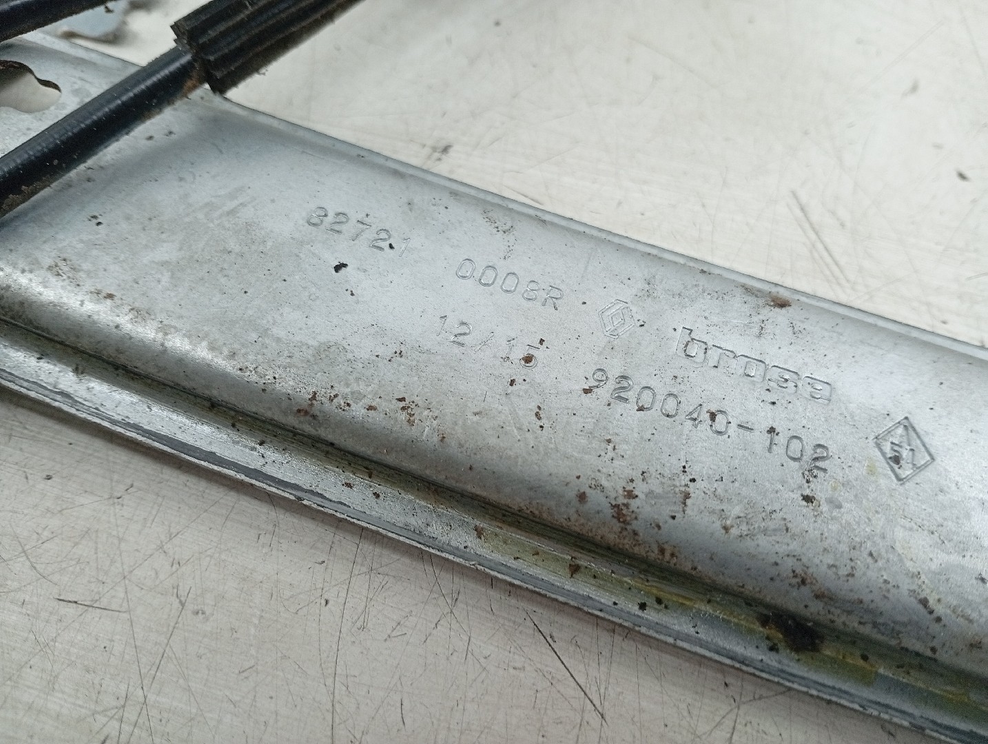 Motor e elevador de vidro trás esquerdo RENAULT MEGANE III Grandtour (KZ0/1) | 08 -  Imagem-2