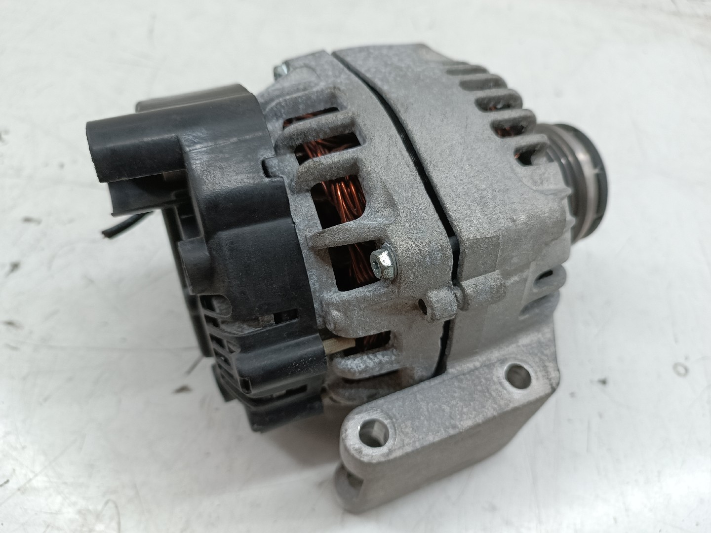 Alternador OPEL ASTRA H GTC (A04) | 05 - 10 Imagem-2