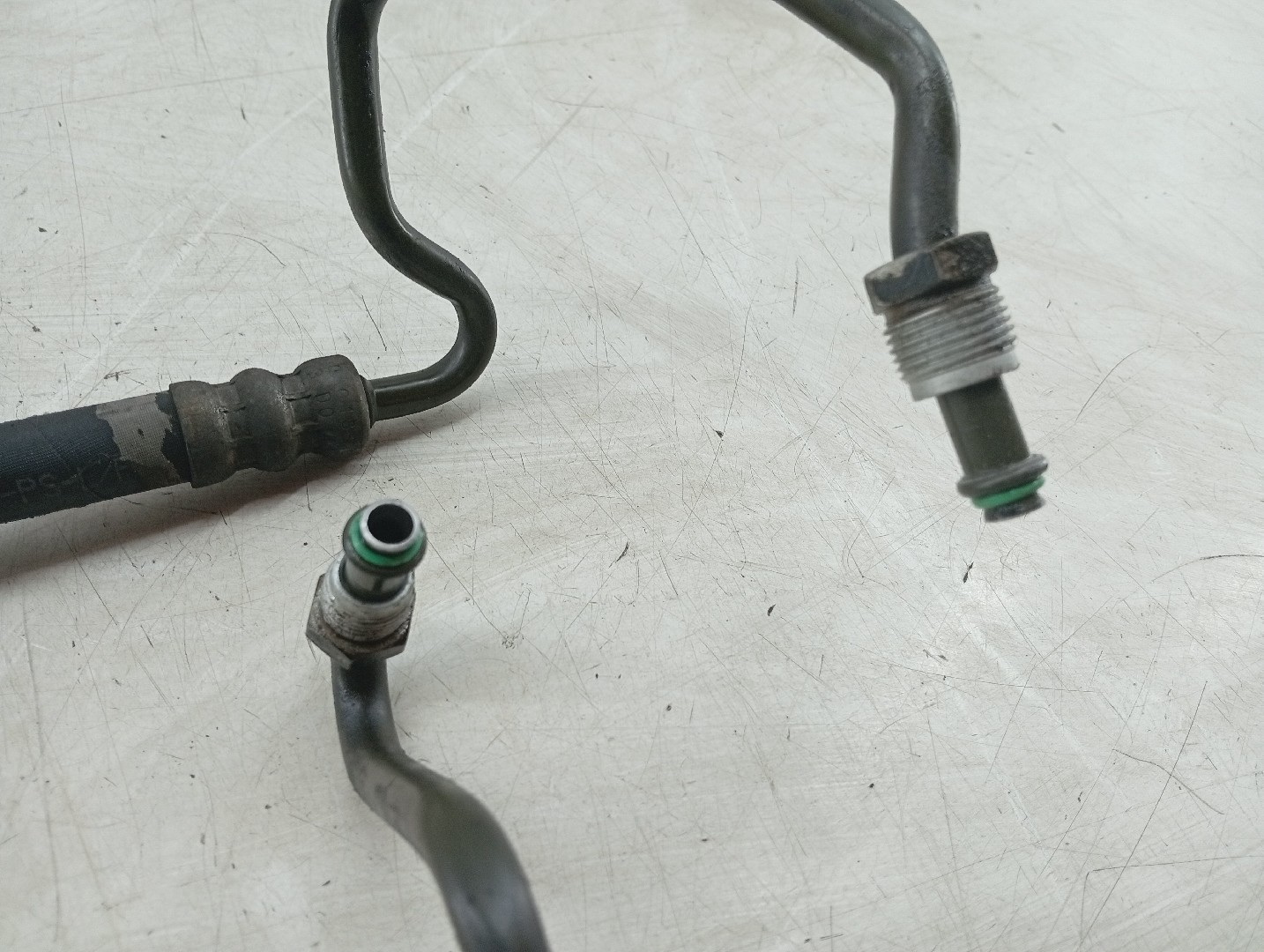 Tubos de direção assistida OPEL ASTRA H GTC (A04) | 05 - 10 Imagem-1