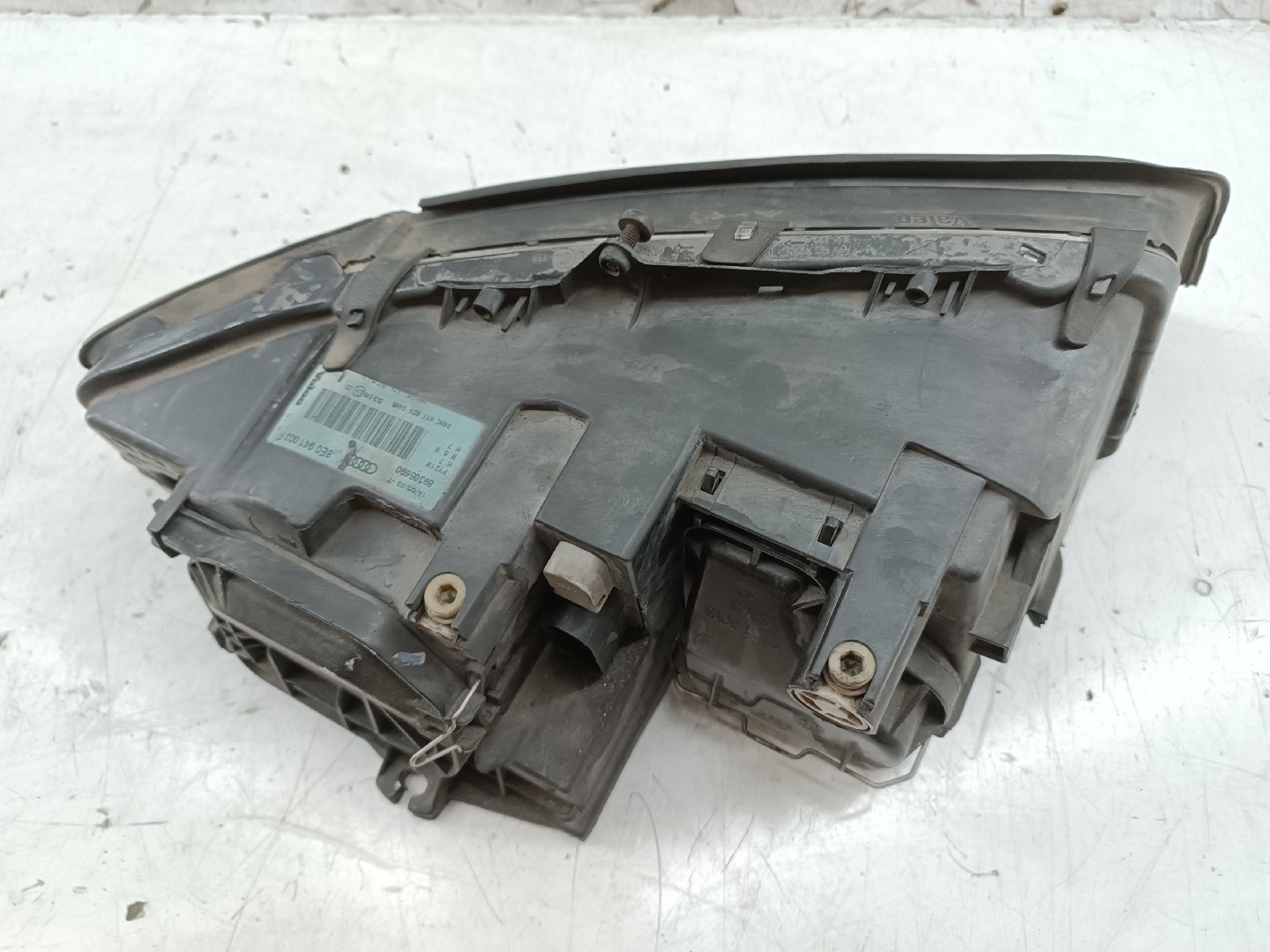 Ótica Esquerda AUDI A4 (8E2, B6) | 00 - 05