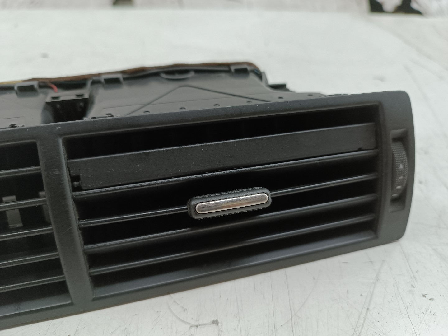 Difusor de ar central AUDI A4 (8E2, B6) | 00 - 05 Imagem-4