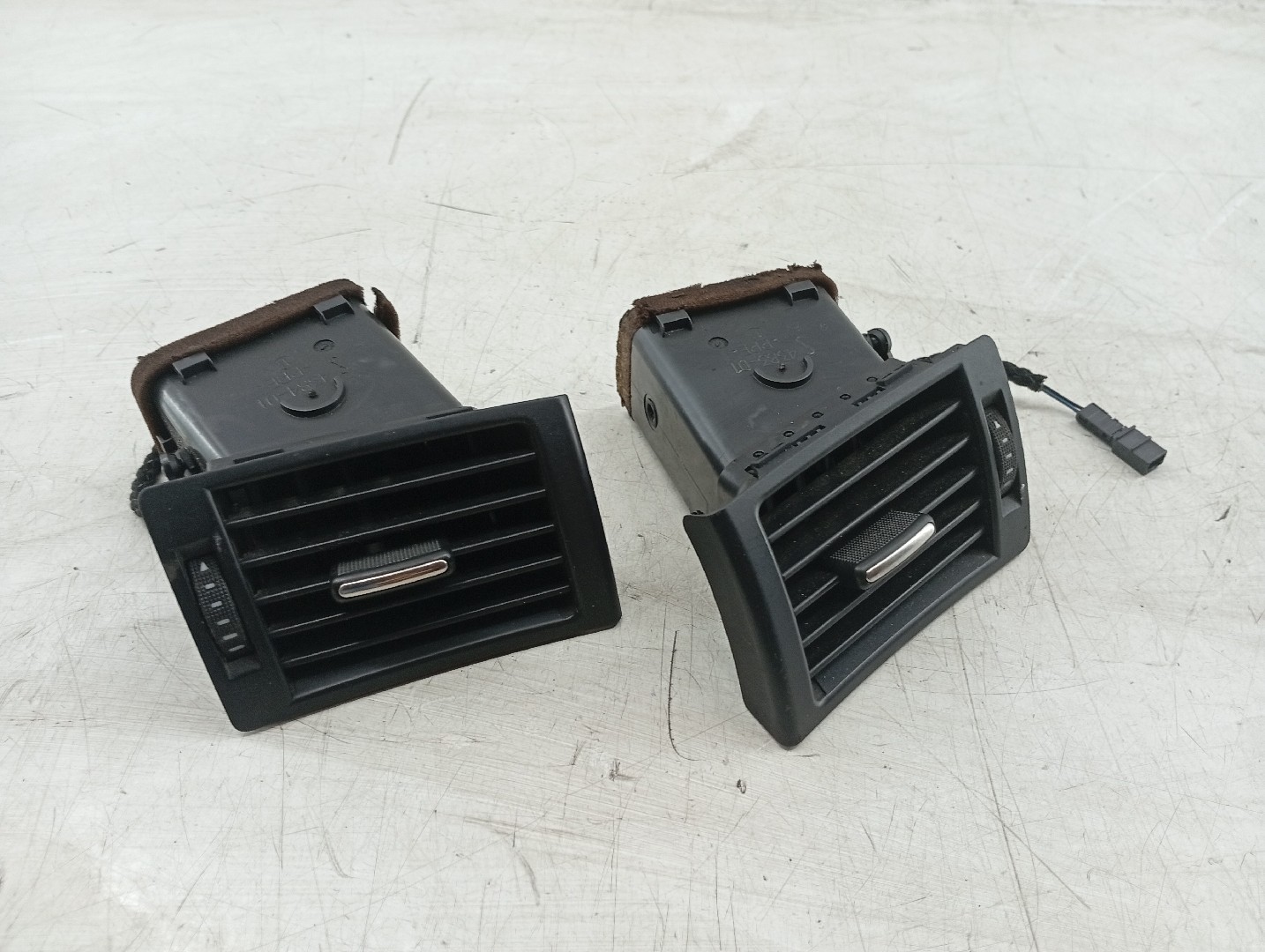 Difusor de ar AUDI A4 Avant (8E5, B6) | 00 - 05 Imagem-3