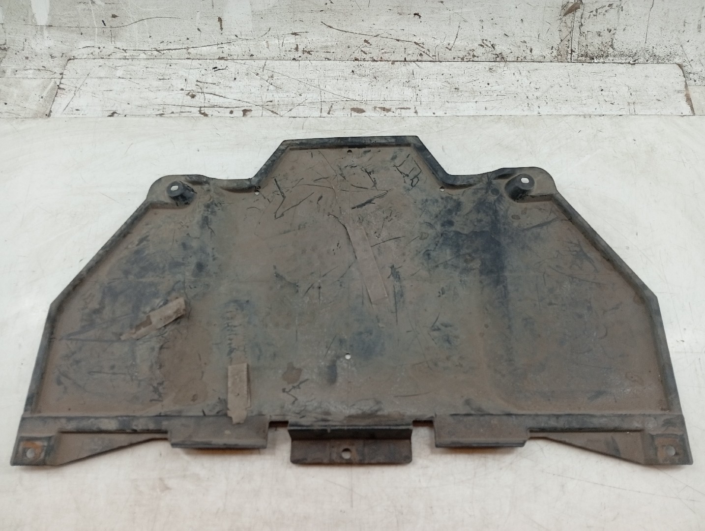 Proteção inferior de carroçaria AUDI A4 Avant (8E5, B6) | 00 - 05 Imagem-2