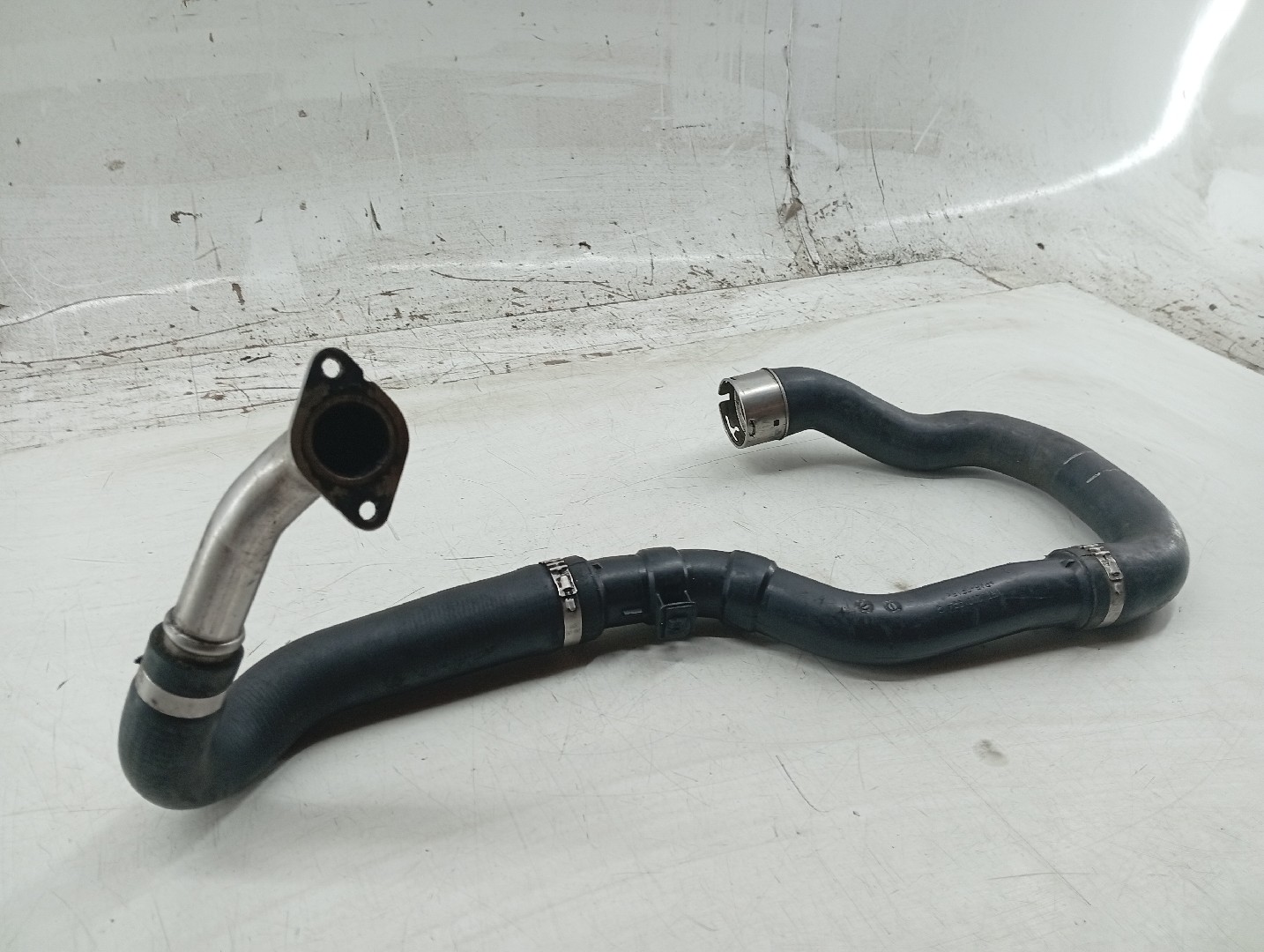 Tubagem do Intercooler OPEL CORSA D (S07) | 06 - 14 Imagem-1