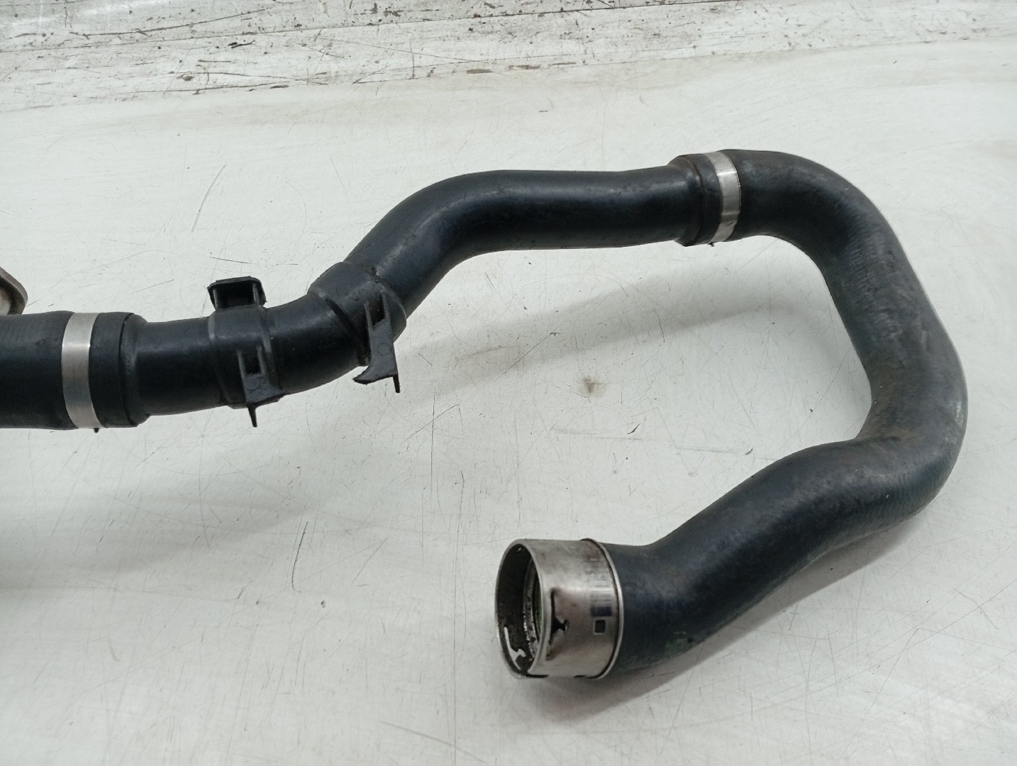 Tubagem do Intercooler OPEL CORSA D (S07) | 06 - 14 Imagem-6