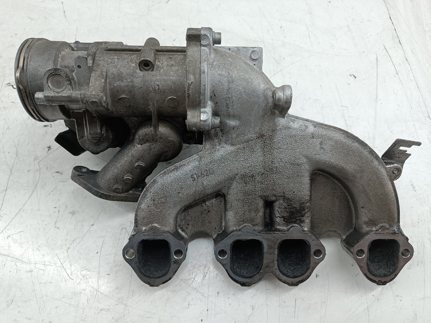 Coletor de admissão AUDI A3 (8P1) | 03 - 13 Imagem-5