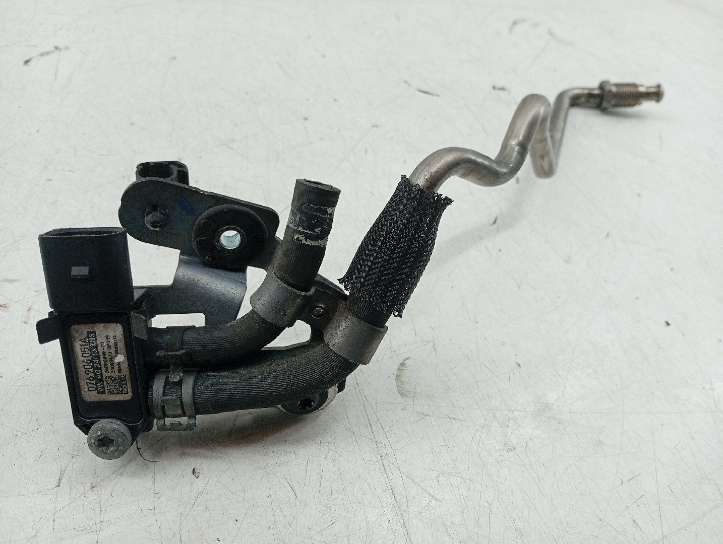 Sensor de pressão de gases de escape AUDI A3 (8P1) | 03 - 13