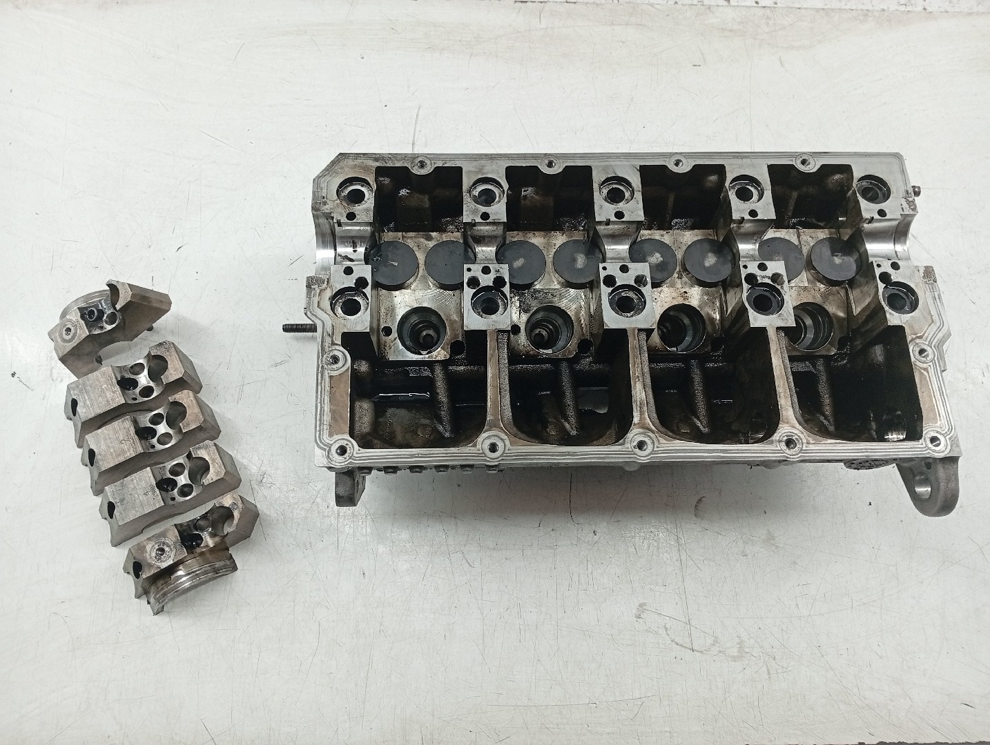 Cabeça do Motor AUDI A3 (8P1) | 03 - 13