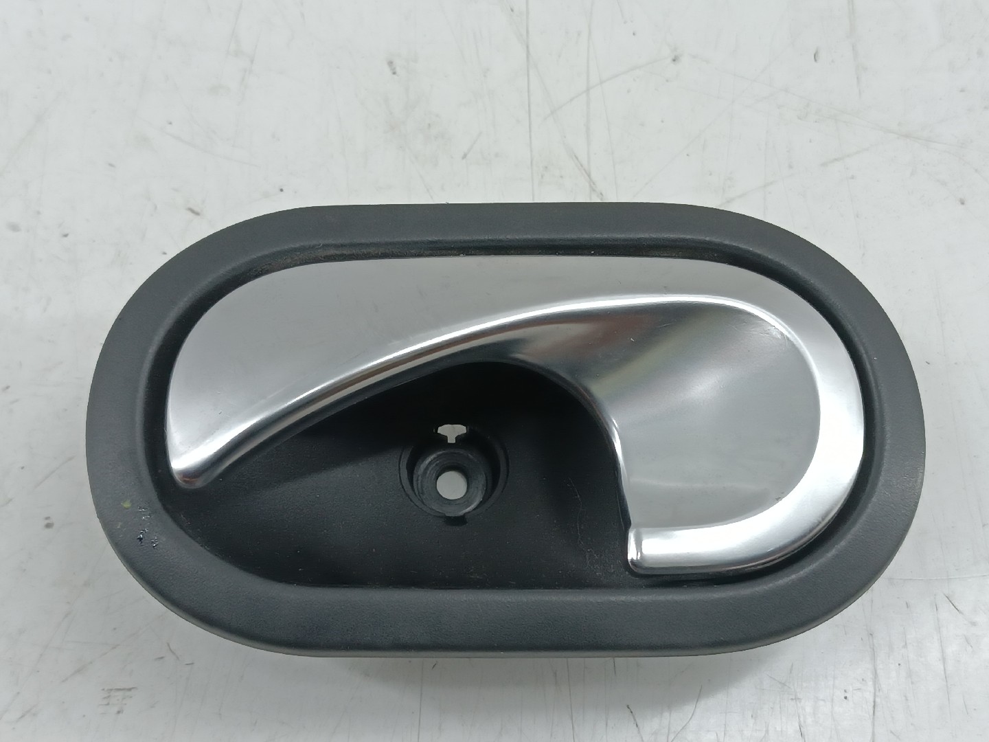 Puxador interior de porta frente esquerda SMART FORFOUR Hatchback (453) | 14 -  Imagem-3