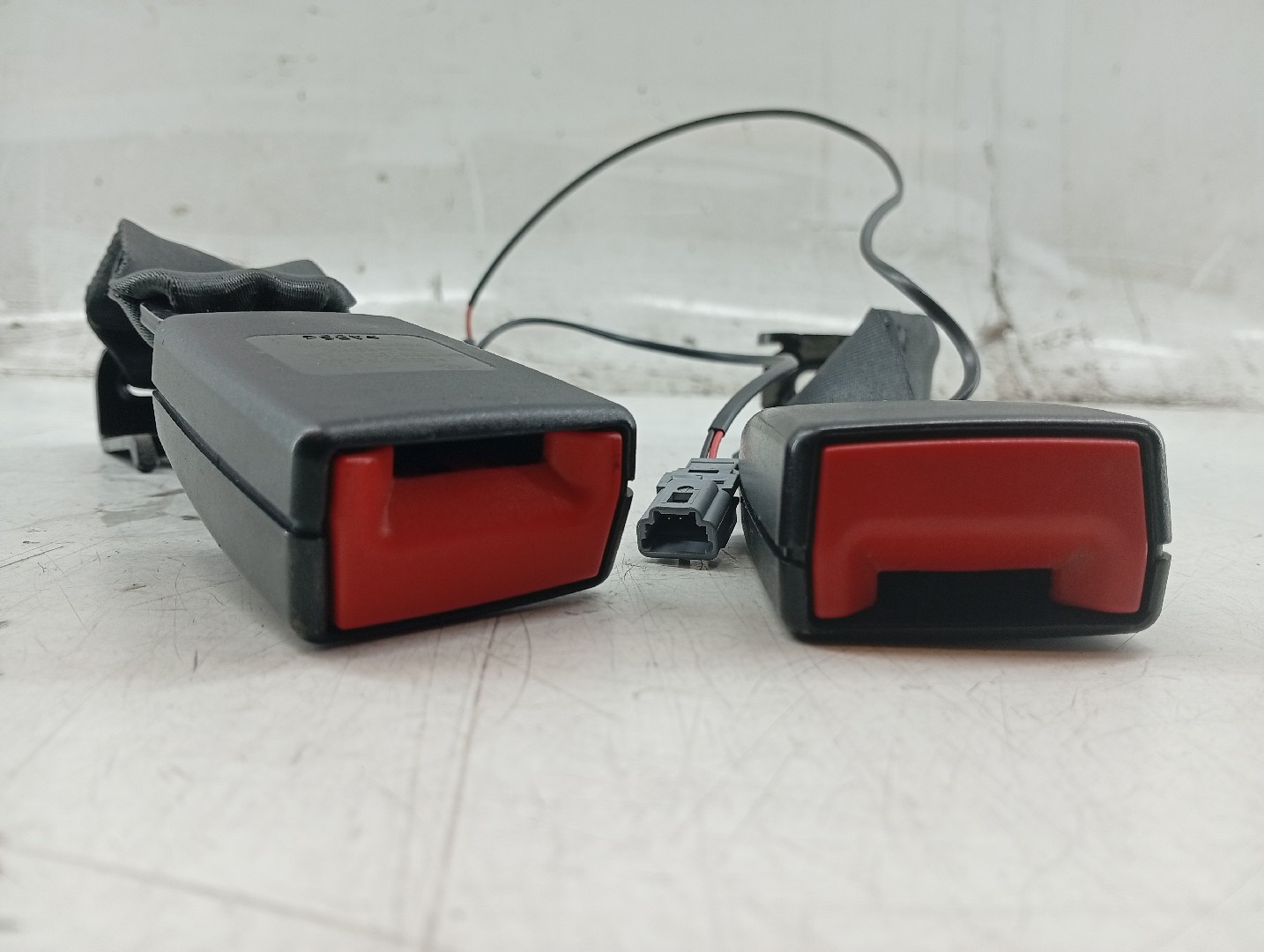 Encaixe cinto traseiro SMART FORFOUR Hatchback (453) | 14 -  Imagem-1