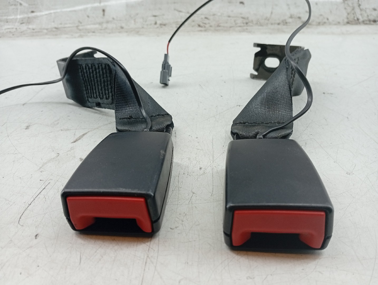 Encaixe cinto traseiro SMART FORFOUR Hatchback (453) | 14 -  Imagem-2