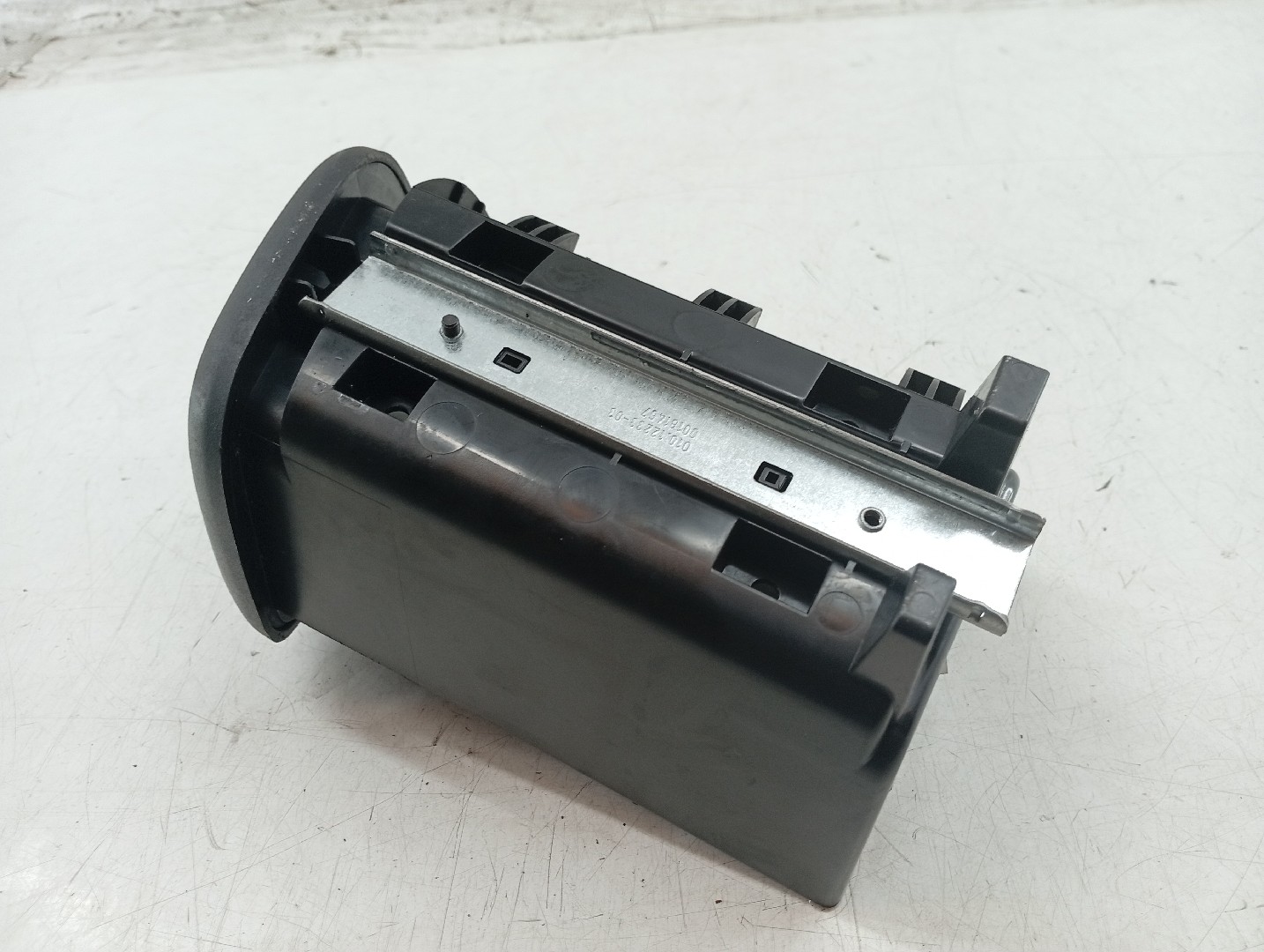 Gaveta da consola central SMART FORFOUR Hatchback (453) | 14 -  Imagem-4