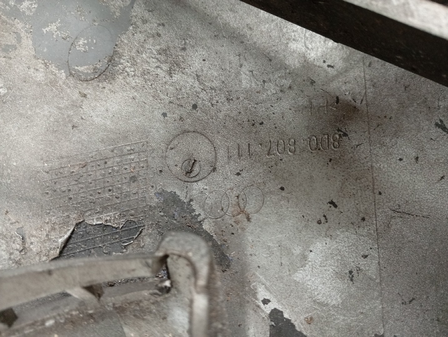 Para Choques Frente AUDI A4 Avant (8D5, B5) | 94 - 02 Imagem-1