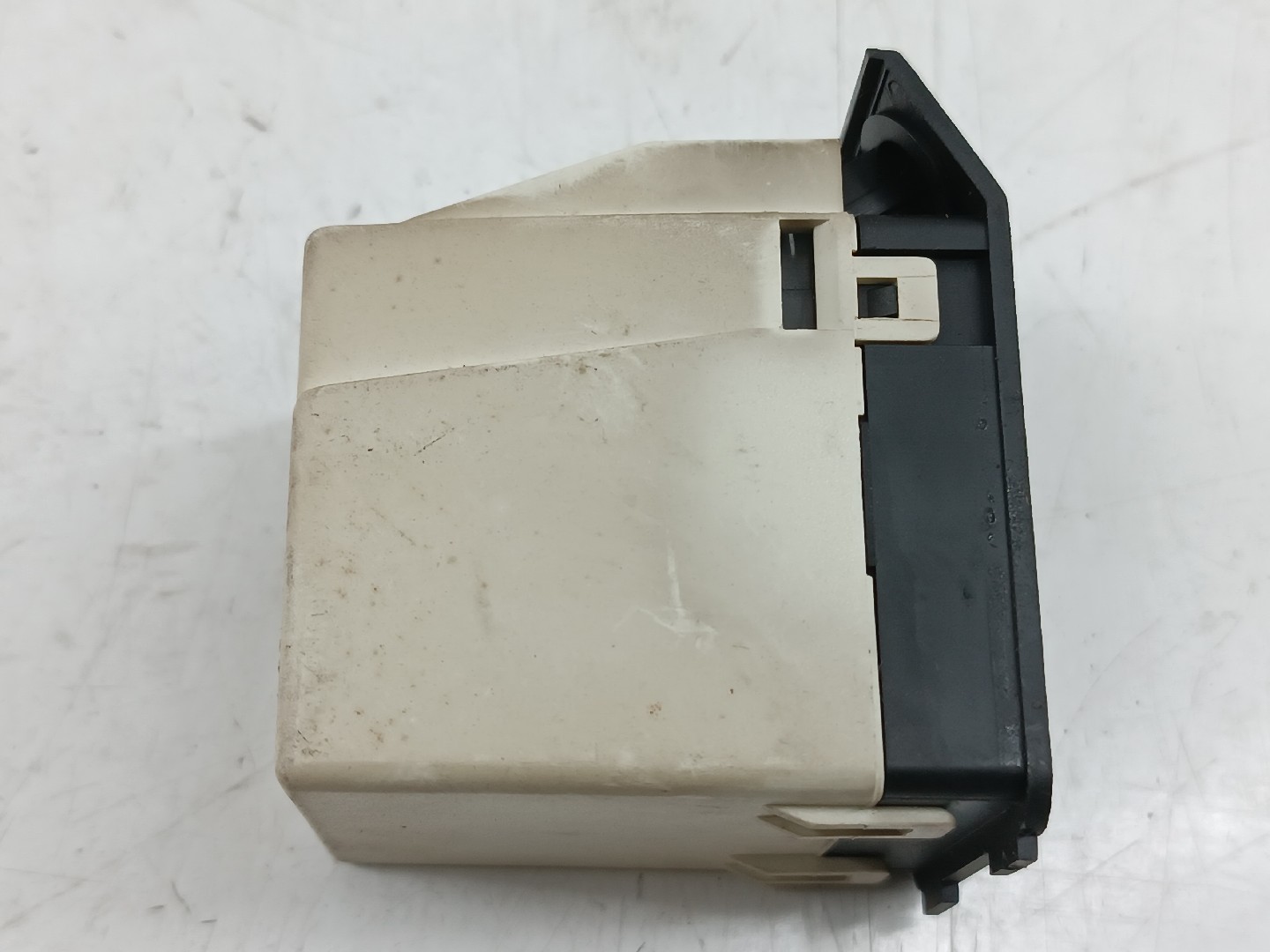 Relogio BMW 3 (E36) | 90 - 98 Imagem-2