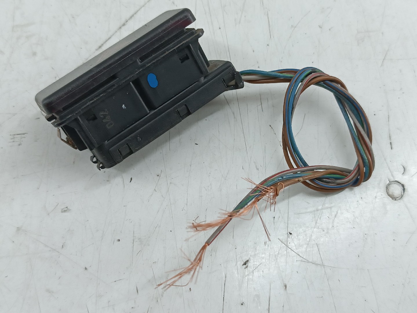 Interruptor 4 piscas BMW 3 (E36) | 90 - 98 Imagem-2