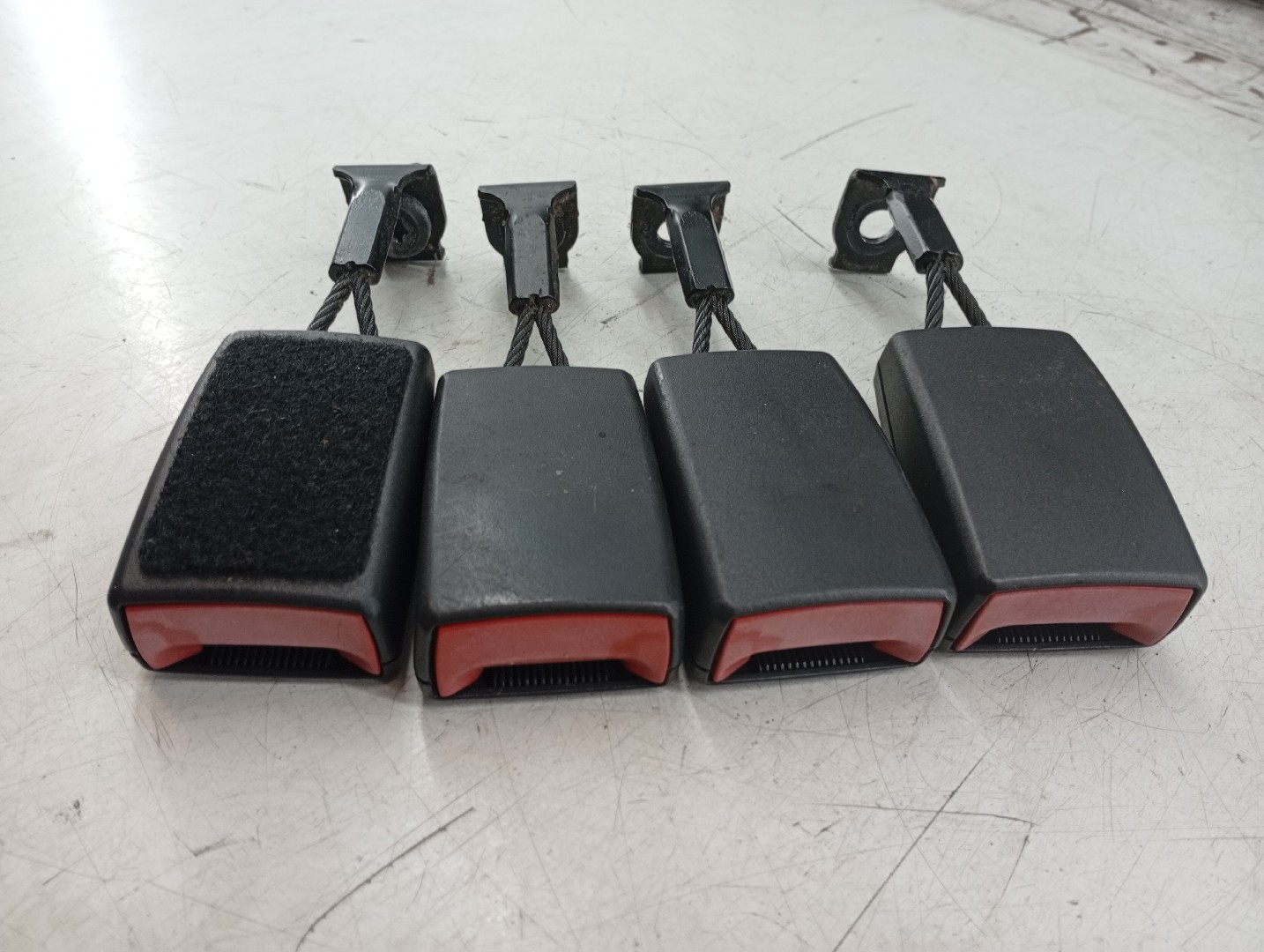 Encaixe do cinto OPEL ASTRA H GTC (A04) | 05 - 10 Imagem-2