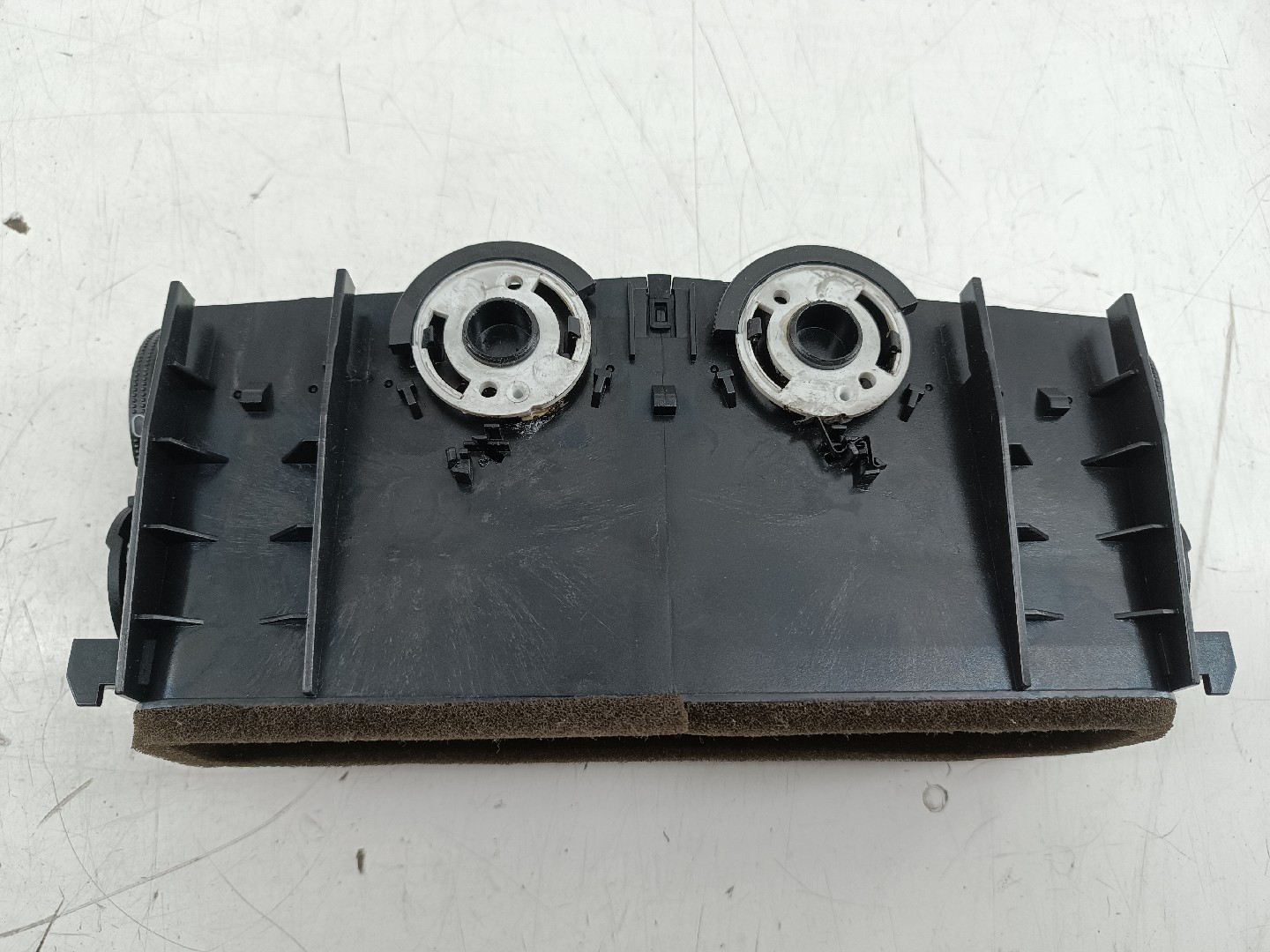 Difusor de ar central OPEL ASTRA H GTC (A04) | 05 - 10 Imagem-3