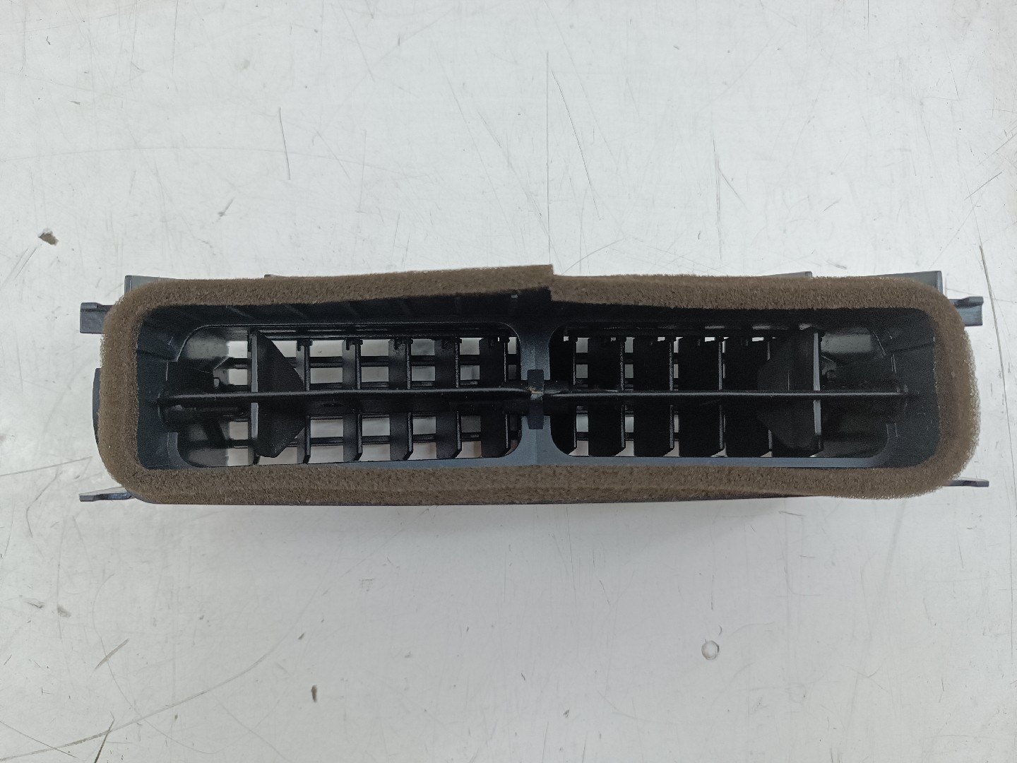 Difusor de ar central OPEL ASTRA H GTC (A04) | 05 - 10 Imagem-2