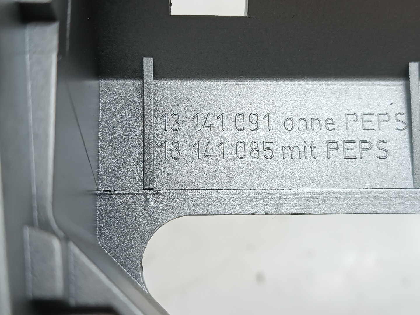 Moldura de consola central OPEL ASTRA H GTC (A04) | 05 - 10 Imagem-3