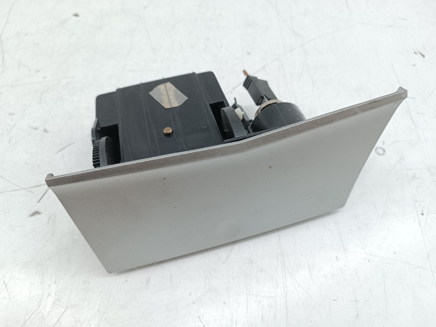 Cinzeiro OPEL ASTRA H GTC (A04) | 05 - 10 Imagem-5