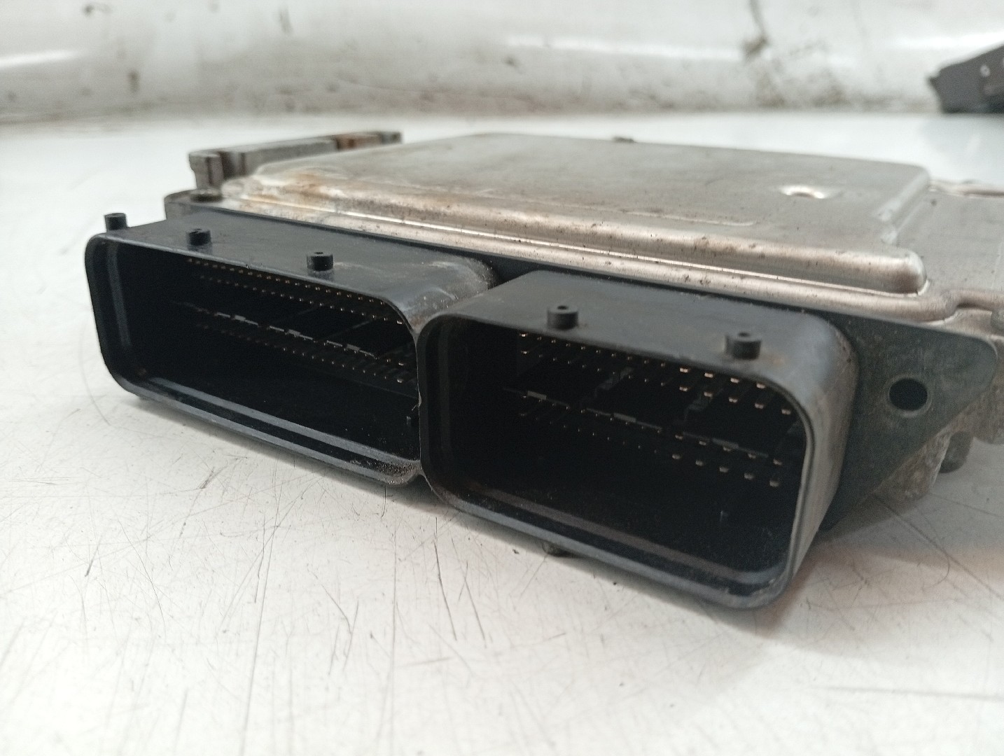 Centralina de Motor OPEL ASTRA H GTC (A04) | 05 - 10 Imagem-3