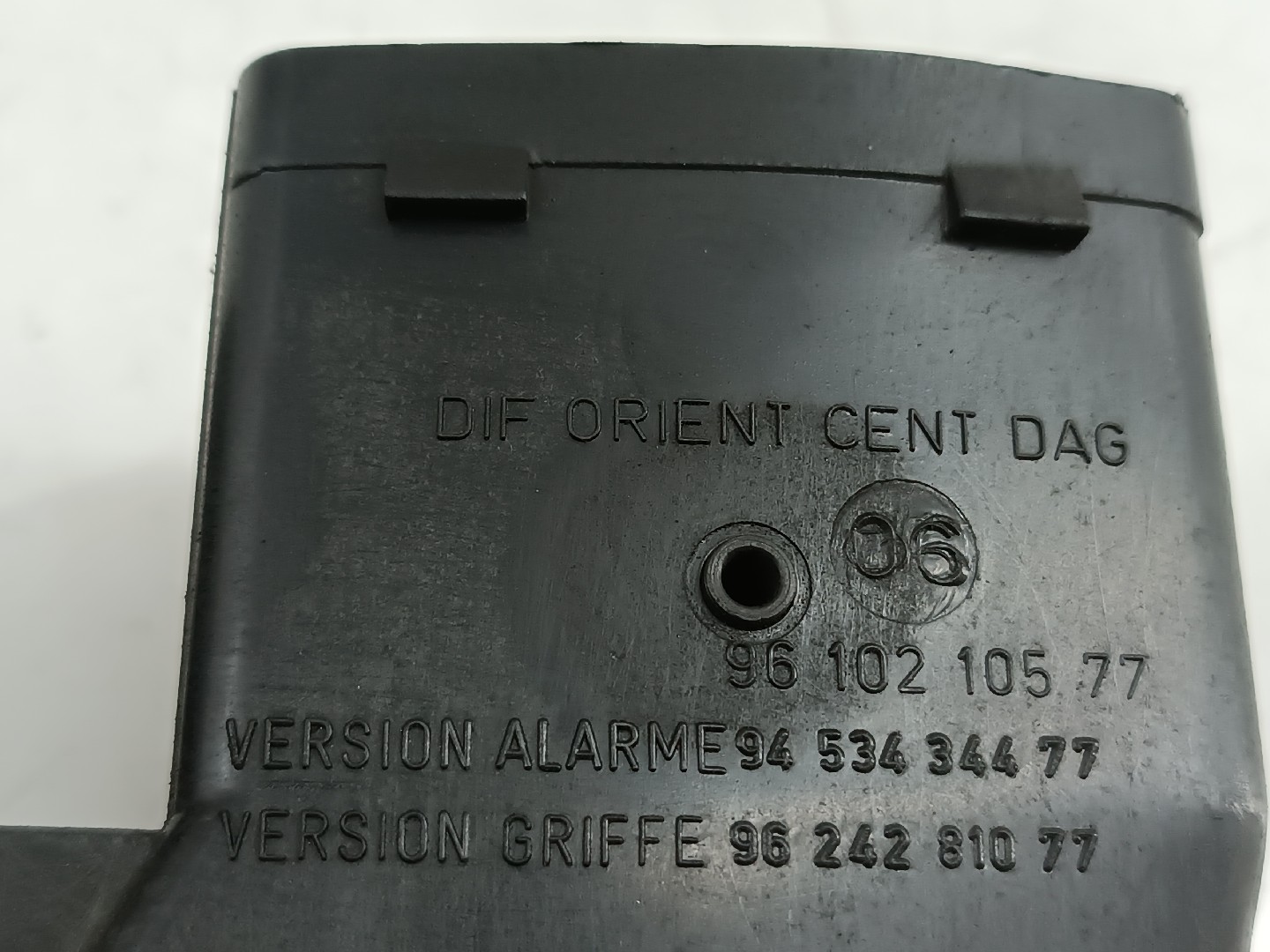 Difusor de ar central PEUGEOT 306 Caixa/Hatchback | 93 - 01 Imagem-2