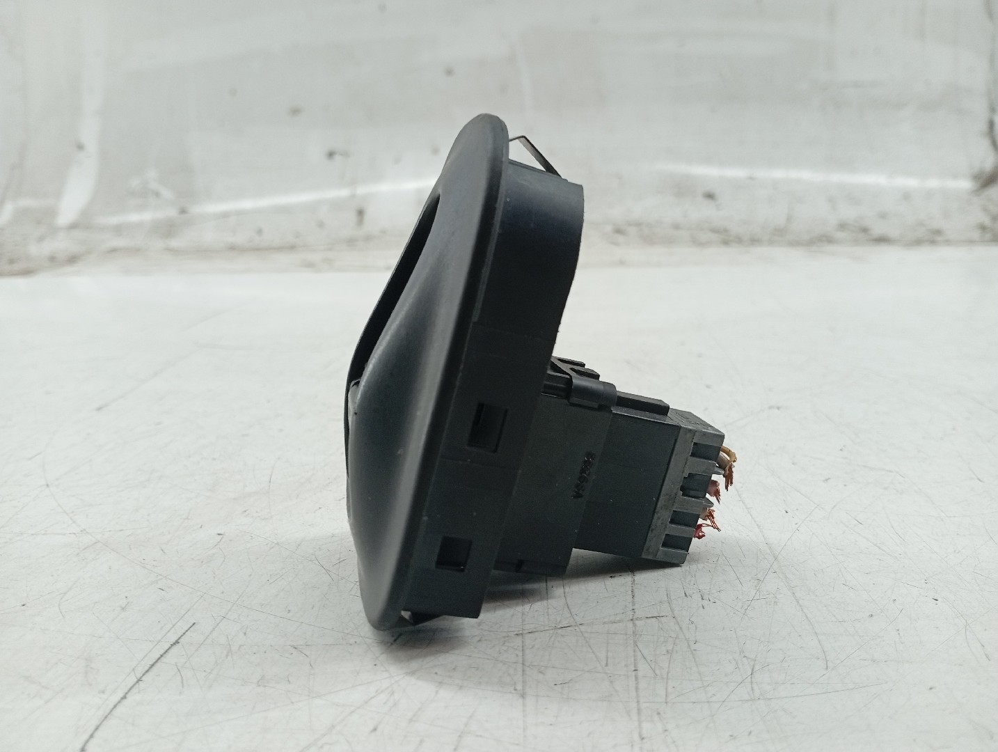 Comutador de vidro frente direito PEUGEOT 306 Caixa/Hatchback | 93 - 01 Imagem-1