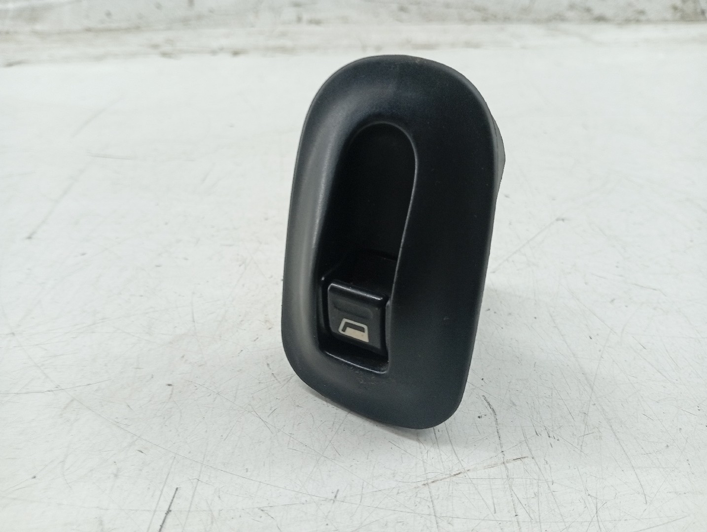 Comutador de vidro frente direito PEUGEOT 306 Caixa/Hatchback | 93 - 01