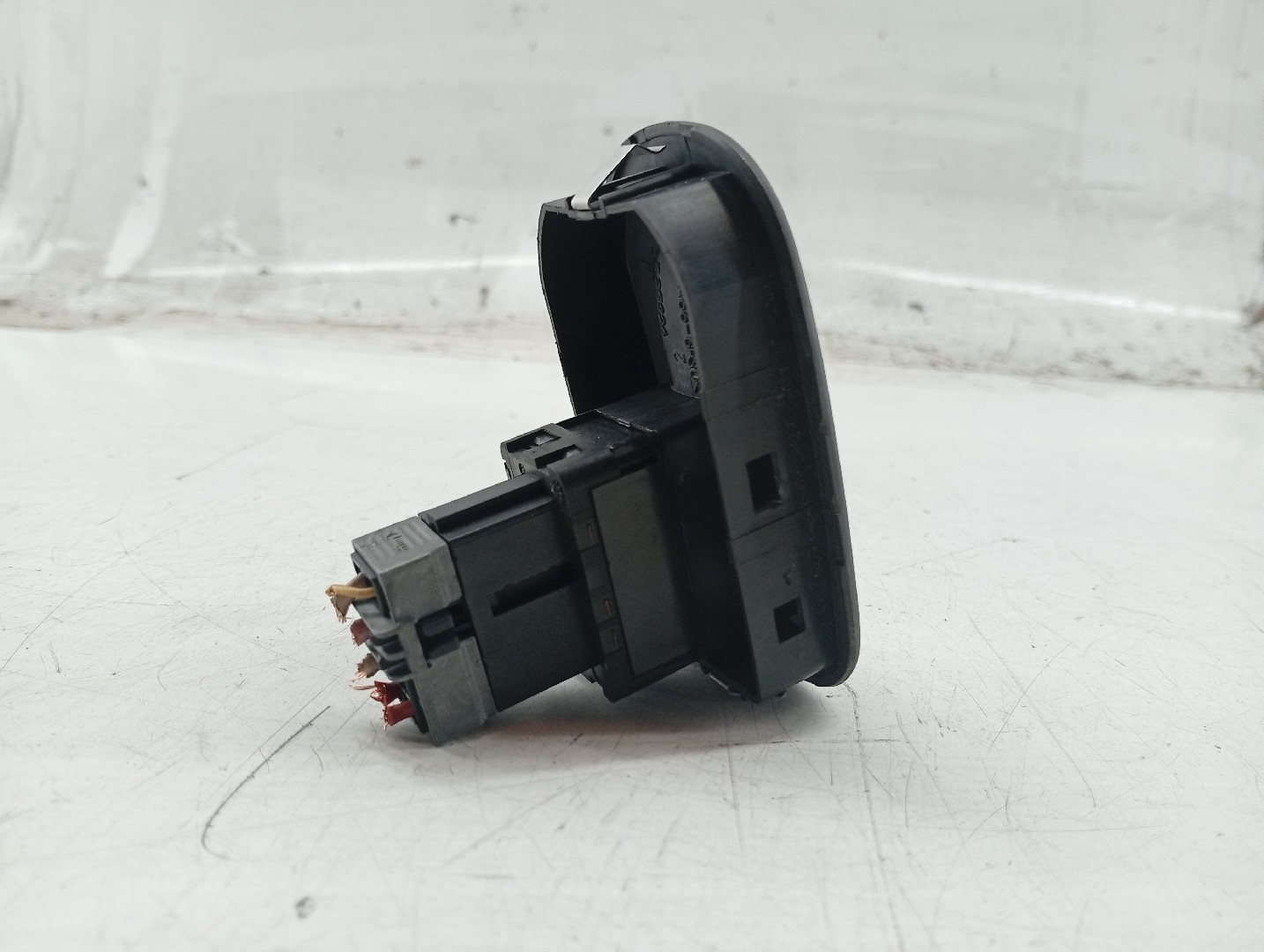 Comutador de vidro frente direito PEUGEOT 306 Caixa/Hatchback | 93 - 01 Imagem-3