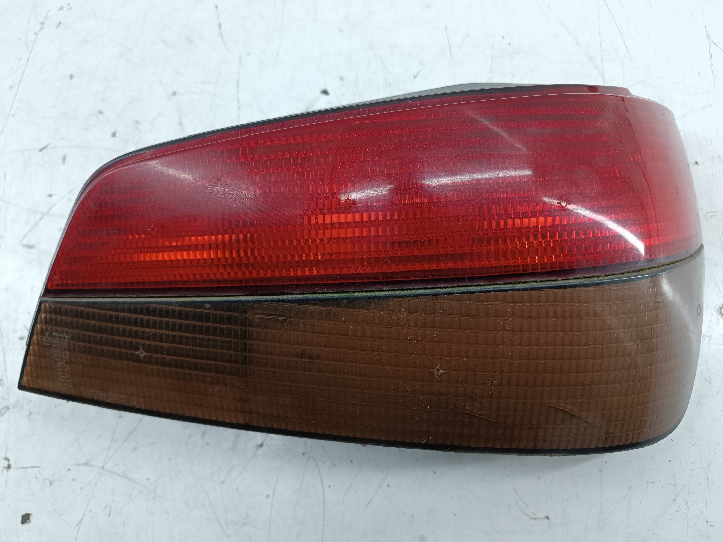Farolim Stop Direito PEUGEOT 306 Caixa/Hatchback | 93 - 01 Imagem-4
