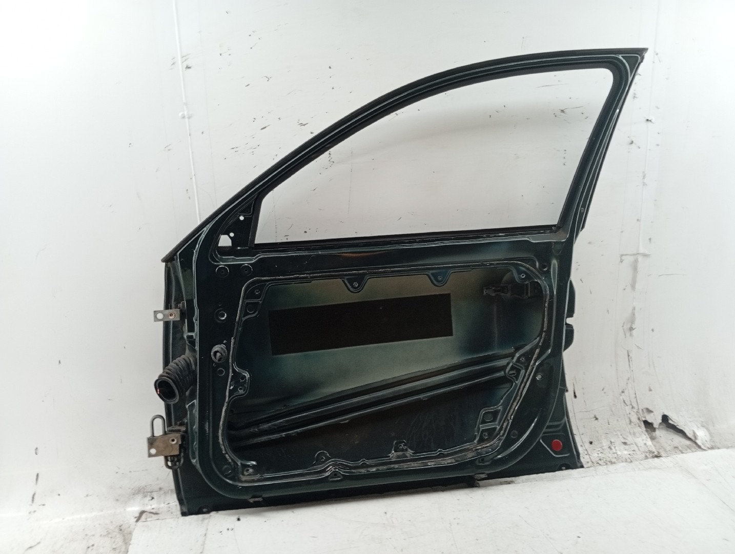 Porta Frente Direita VOLKSWAGEN PASSAT (3B2) | 96 - 01 Imagem-4