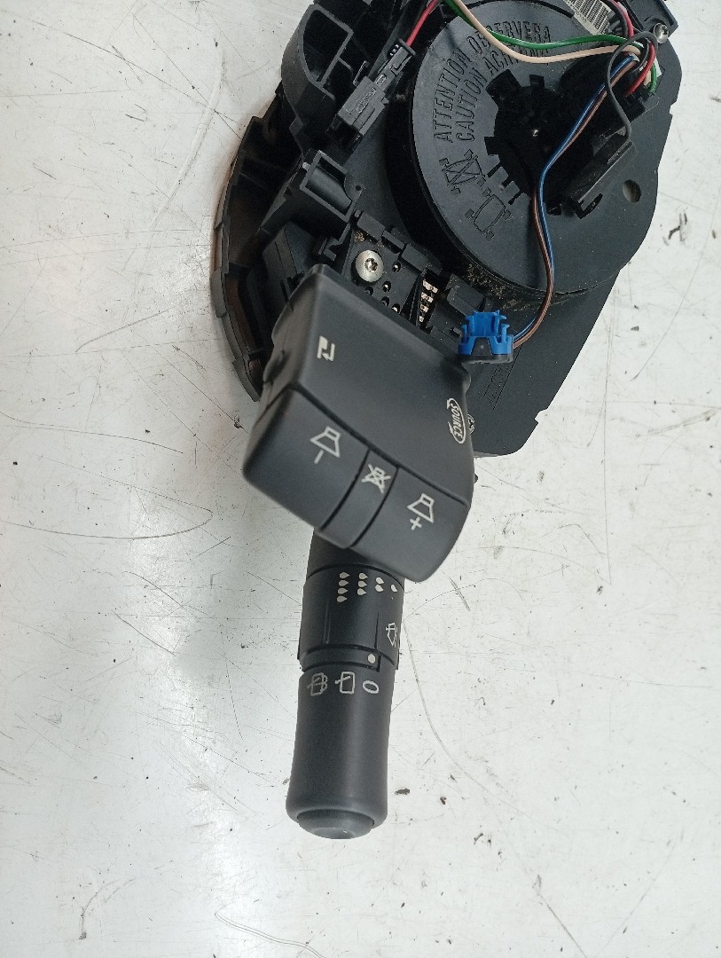 Comutador luzes,piscas,limp vidros e fita airbag RENAULT MEGANE II Grandtour (KM0/1_) | 03 - 12 Imagem-4