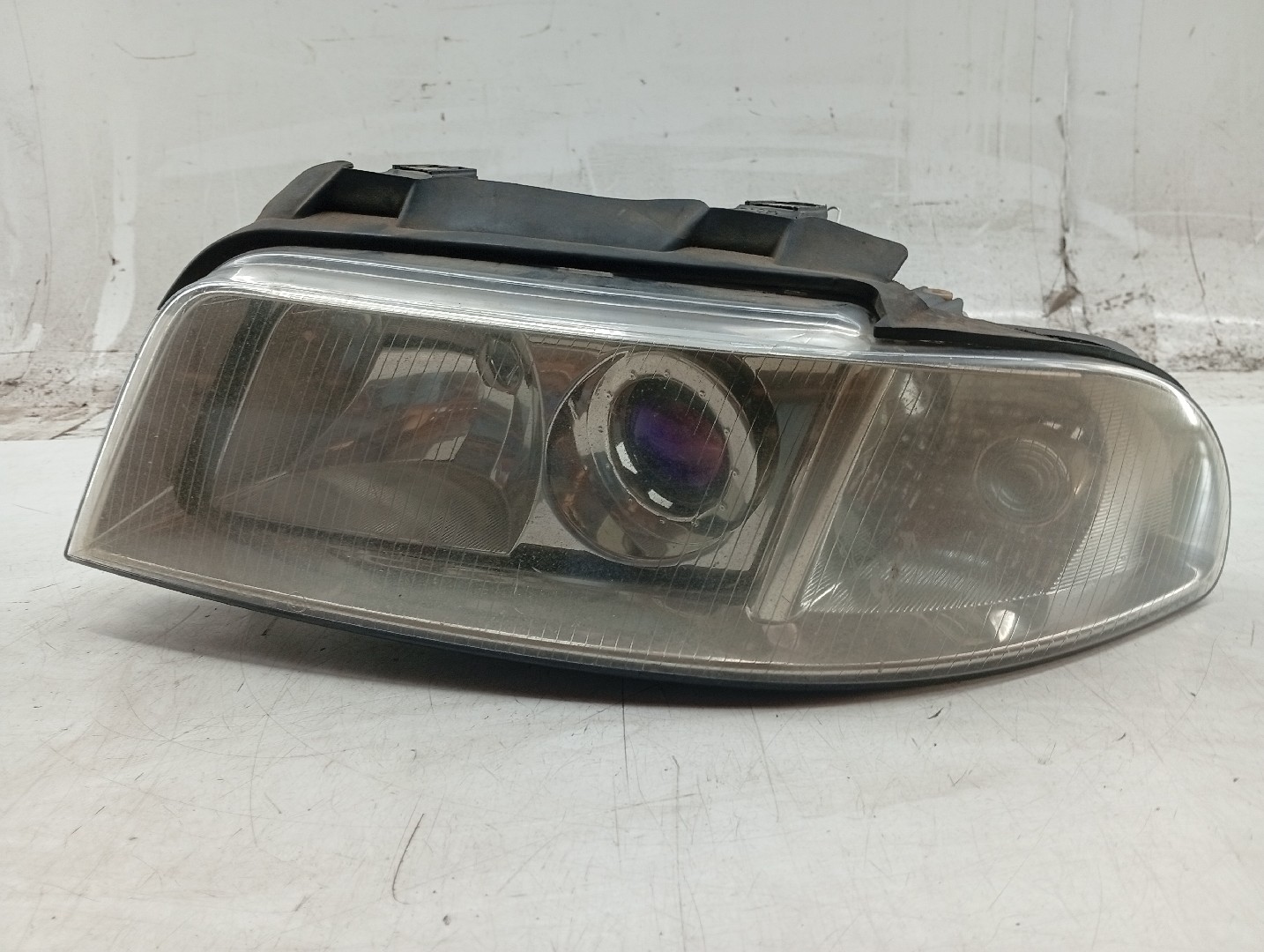 Ótica Esquerda AUDI A4 Avant (8D5, B5) | 94 - 02 Imagem-5