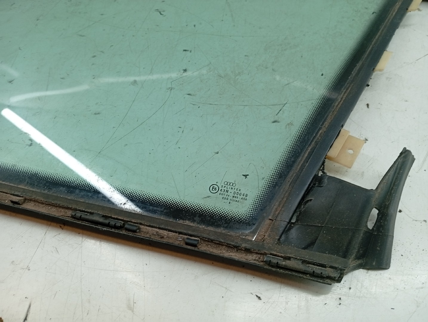 Vidro Painel Tras Direito AUDI A4 Avant (8D5, B5) | 94 - 02 Imagem-1