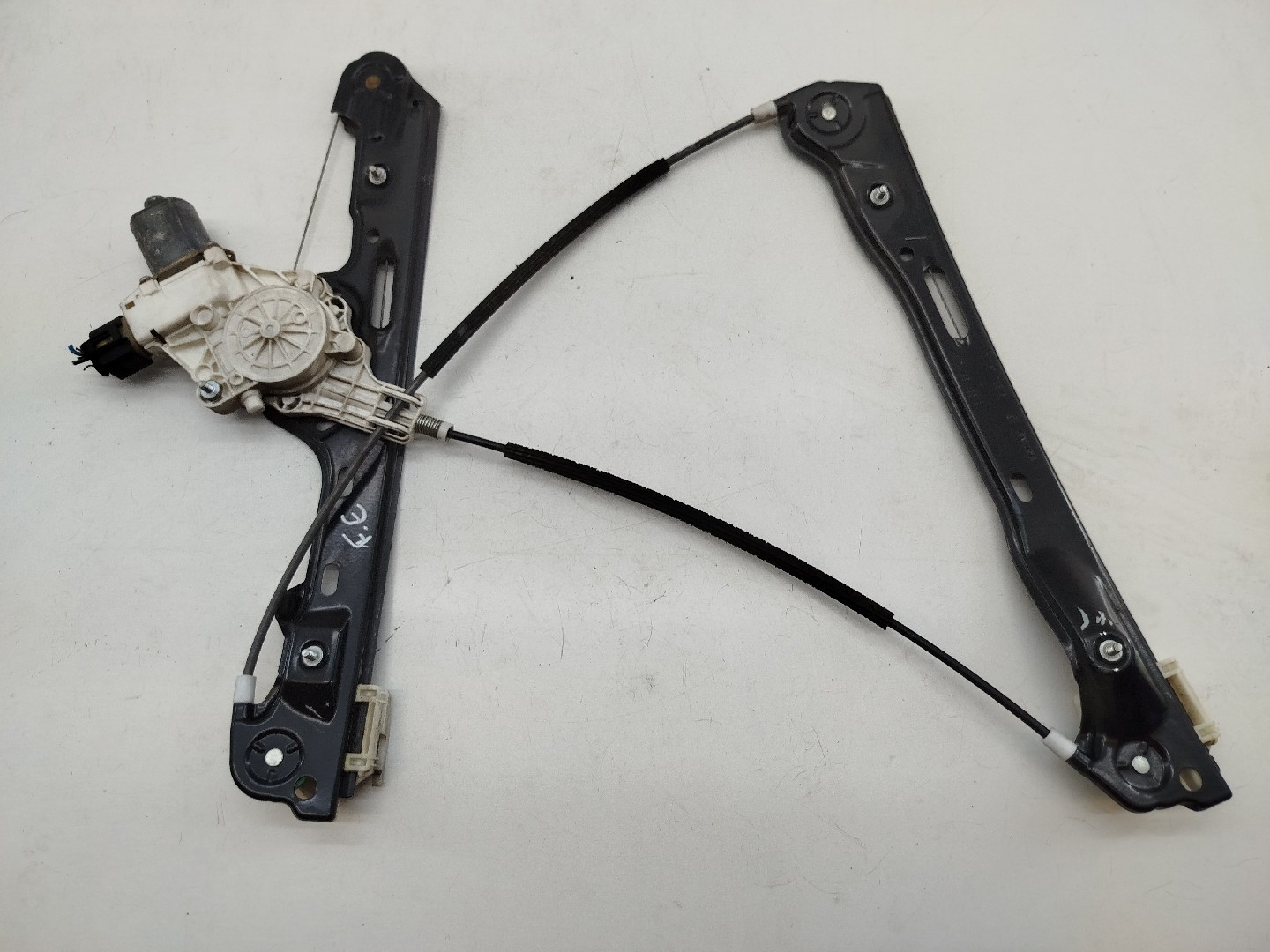 Motor e elevador de vidro frente esquerdo BMW 1 (E87) | 03 - 13