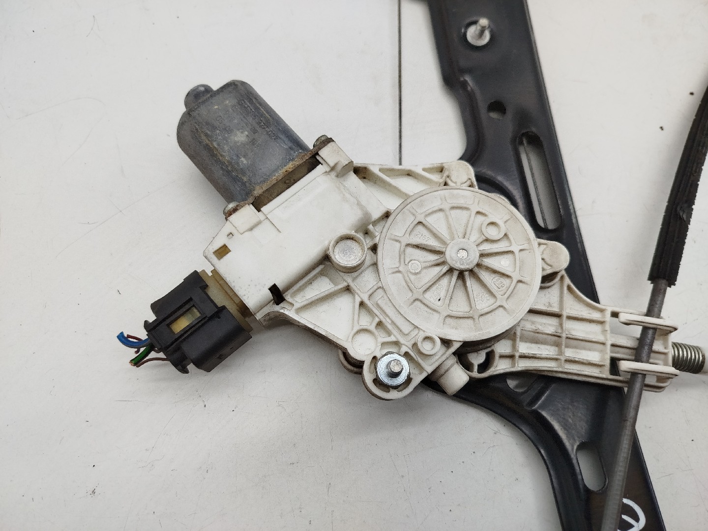 Motor e elevador de vidro frente esquerdo BMW 1 (E87) | 03 - 13 Imagem-1