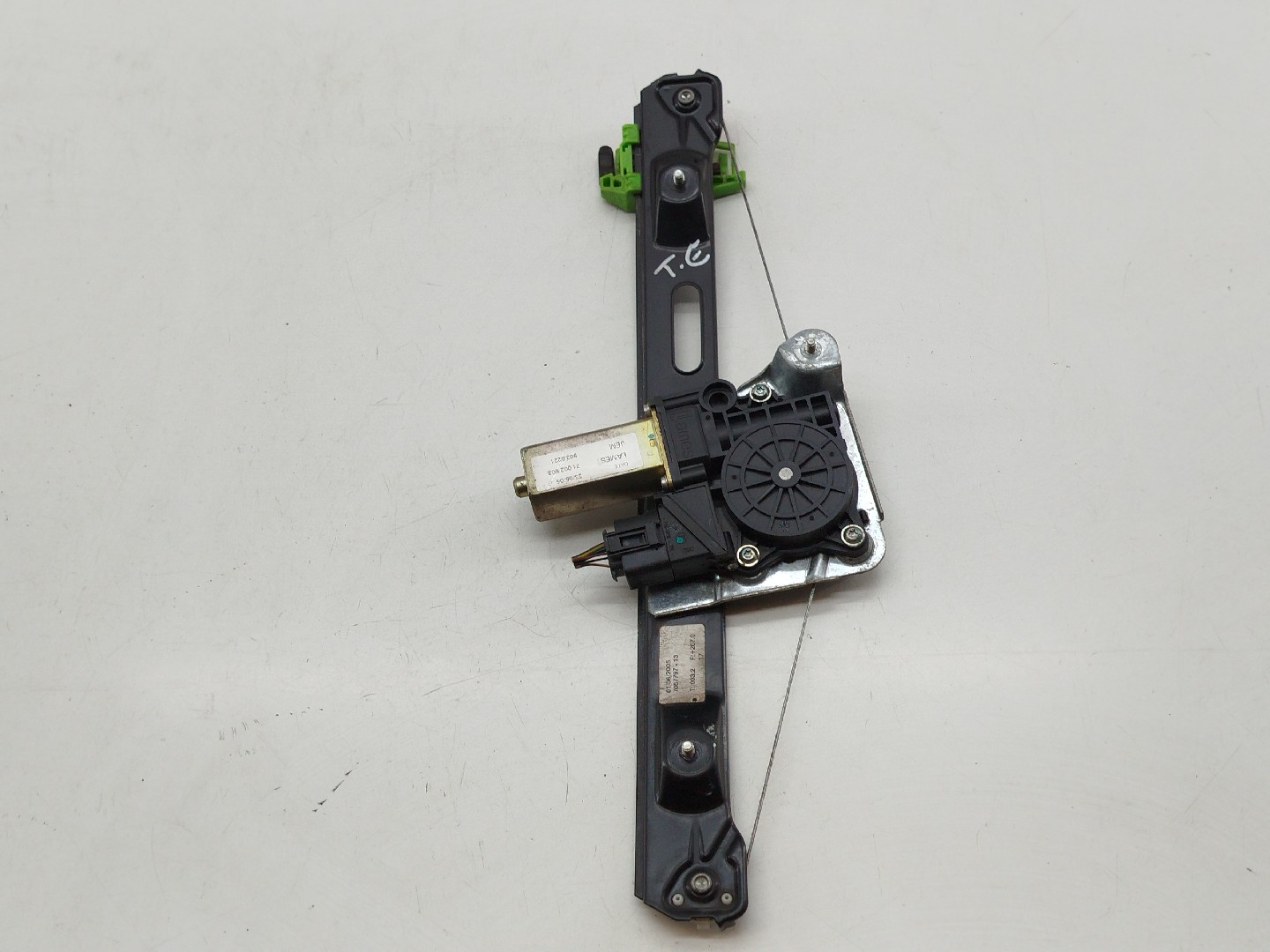 Motor e elevador de vidro trás esquerdo BMW 1 (E87) | 03 - 13 Imagem-5