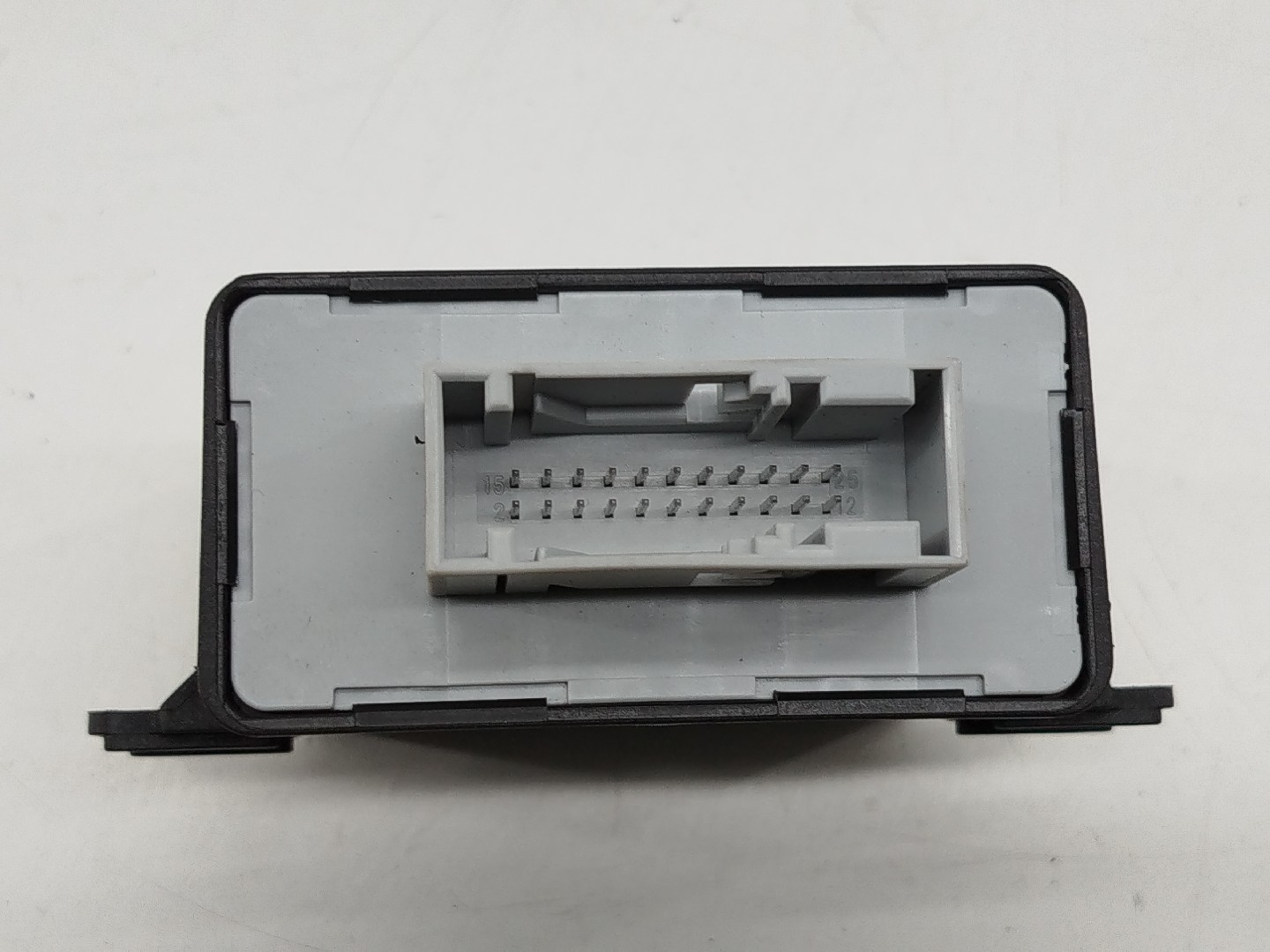 Módulo controlo de luzes VOLKSWAGEN POLO (6R1, 6C1) | 09 -  Imagem-1