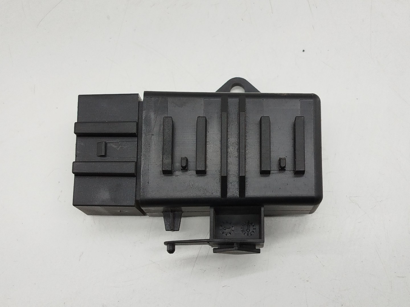 Módulo de controlo VOLKSWAGEN POLO (6R1, 6C1) | 09 -  Imagem-2