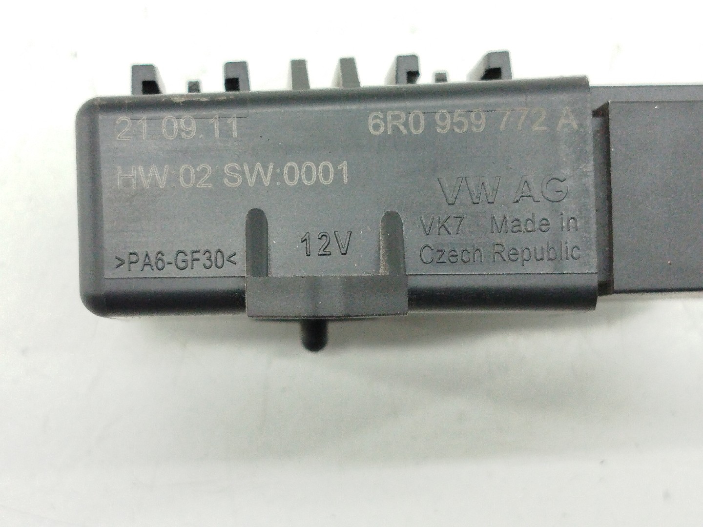 Módulo de controlo VOLKSWAGEN POLO (6R1, 6C1) | 09 -  Imagem-3