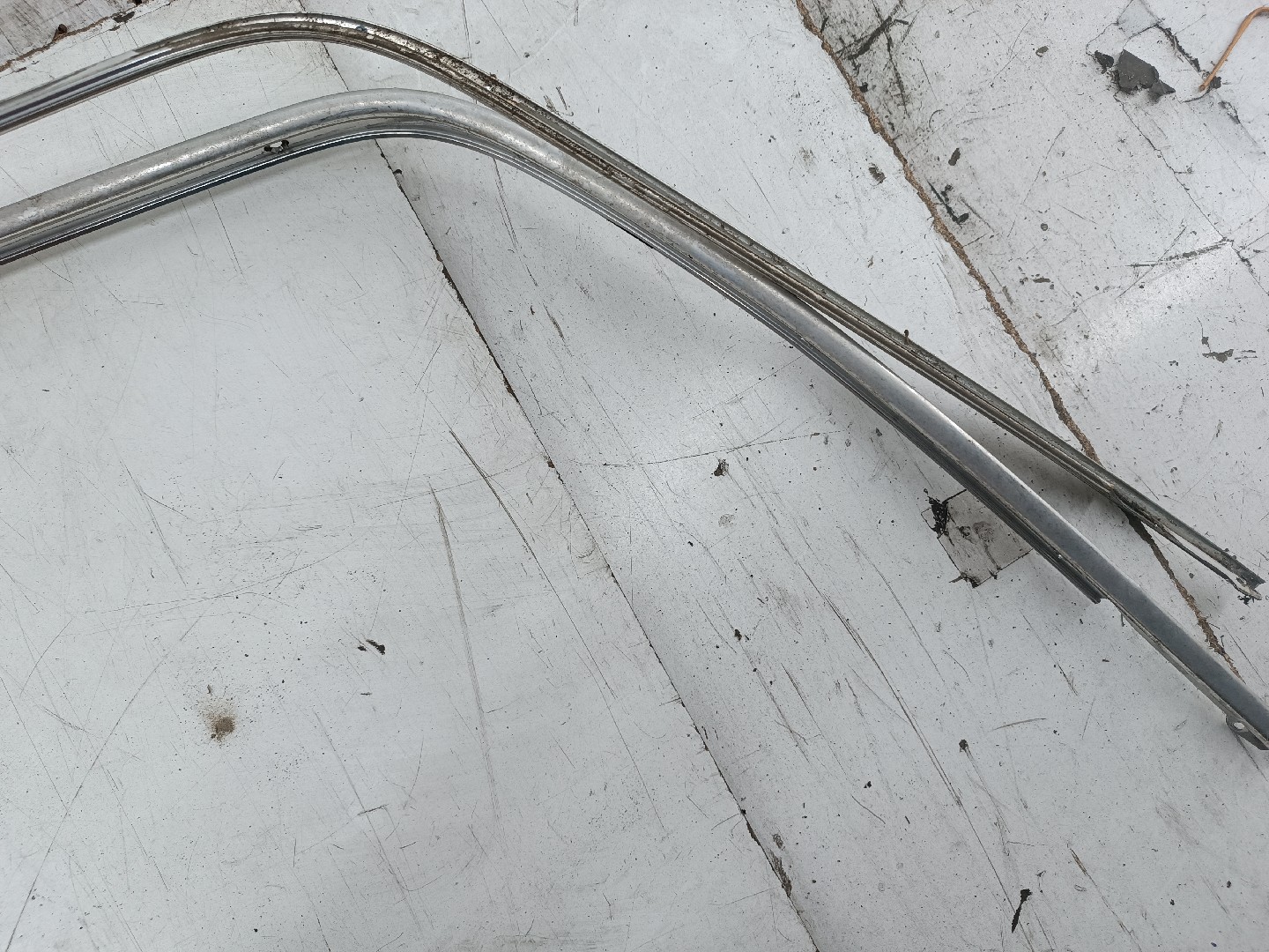 Friso do Tejadilho AUDI A4 Avant (8D5, B5) | 94 - 02 Imagem-1